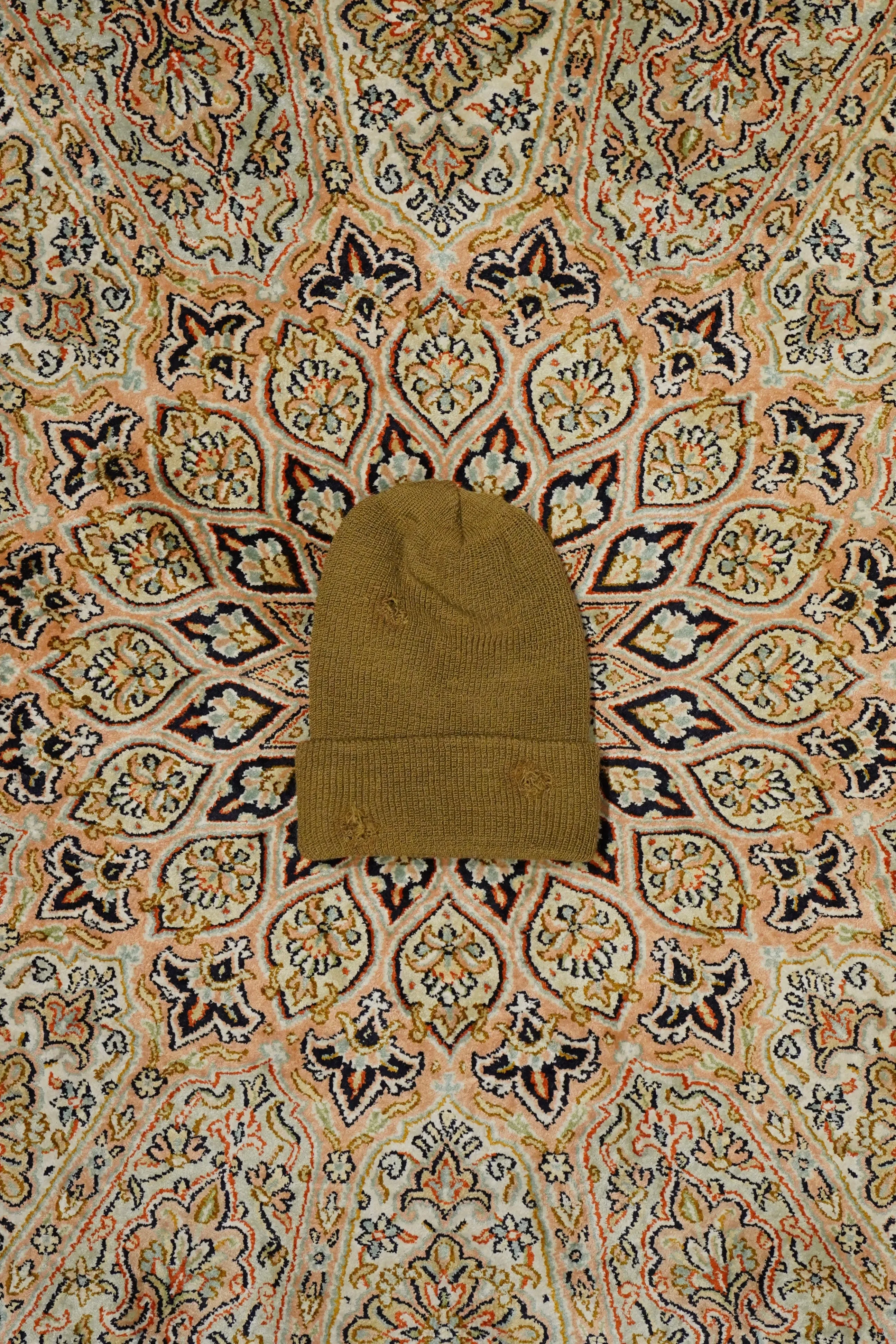 Children of the discordance CIGARETTE HOTEL KNIT CAP (BROWN)