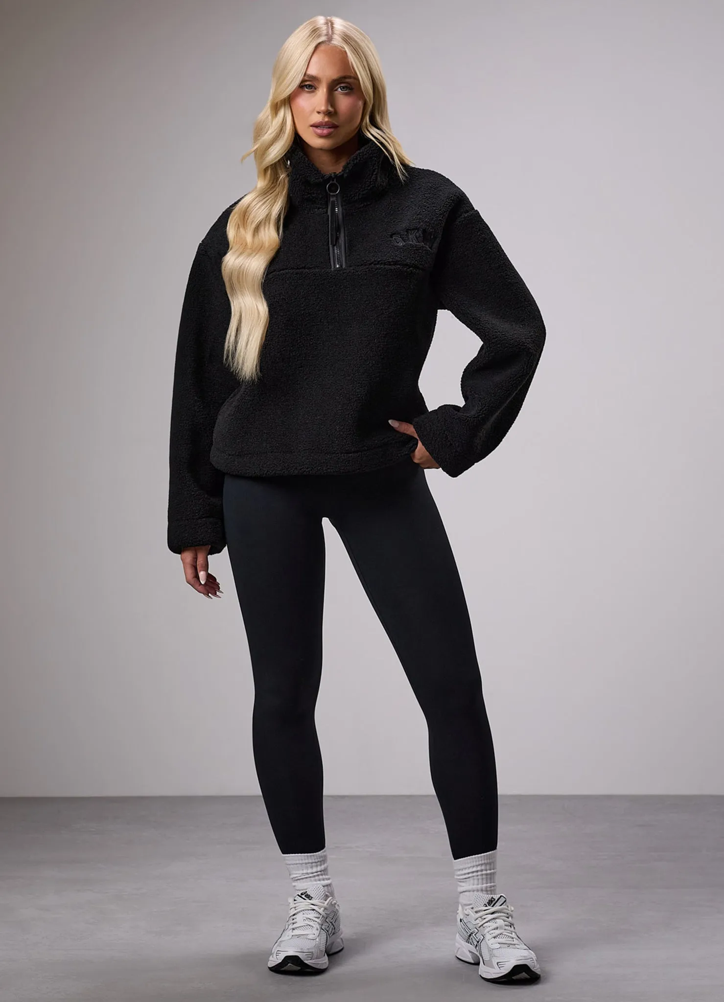 GKW Sports Luxe 1/4 Zip Fleece - Black